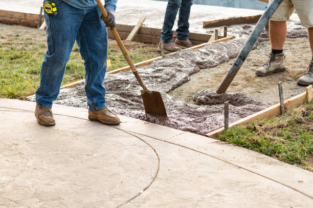 Best Concrete Pool Decks in Jones, OK